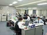 http://iishuusyoku.com/image/オフィスの様子です。先輩社員がしっかりサポートしてくれるので安心。風通しの良い環境で、のびのびと働くことができます。