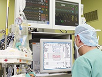 http://iishuusyoku.com/image/麻酔科医の負担を軽減する目的で生まれた『手術部患者情報システム』は、全国200箇所以上の医療施設の導入されています。