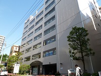 http://iishuusyoku.com/image/2年前に移転したばかりの本社オフィス！通勤便利な駅チカ＆新しく快適な環境で仕事に専念できますよ。