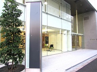 http://iishuusyoku.com/image/昨年新築されたばかりの東京本社ビル。駅からも徒歩3分。毎日快適に仕事をすることができますよ。