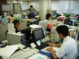 http://iishuusyoku.com/image/みなさん、のびのびと働かれています！残業もほとんどなく働きやすい環境です！