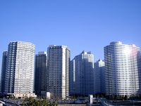 同社は自動制御機器の設計・メンテナンスにより、ビル環境の整備や省エネに役立っています。