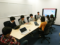 お客様のニーズに高い技術で対応するため、日頃から社員の技術力向上に取り組んでいます。