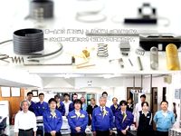 大阪から世界に進出する同社の一員として、未経験からグローバルに活躍できる「海外営業」にチャレンジしてみませんか?温かい先輩社員のみなさんがお待ちしていますよ♪