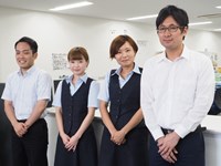 「必要な時に必要な物を」を基本に、最大限に顧客の要望に応えるよう努めています。9年連続で増収を続けており、今後も更なる発展を遂げていきます。